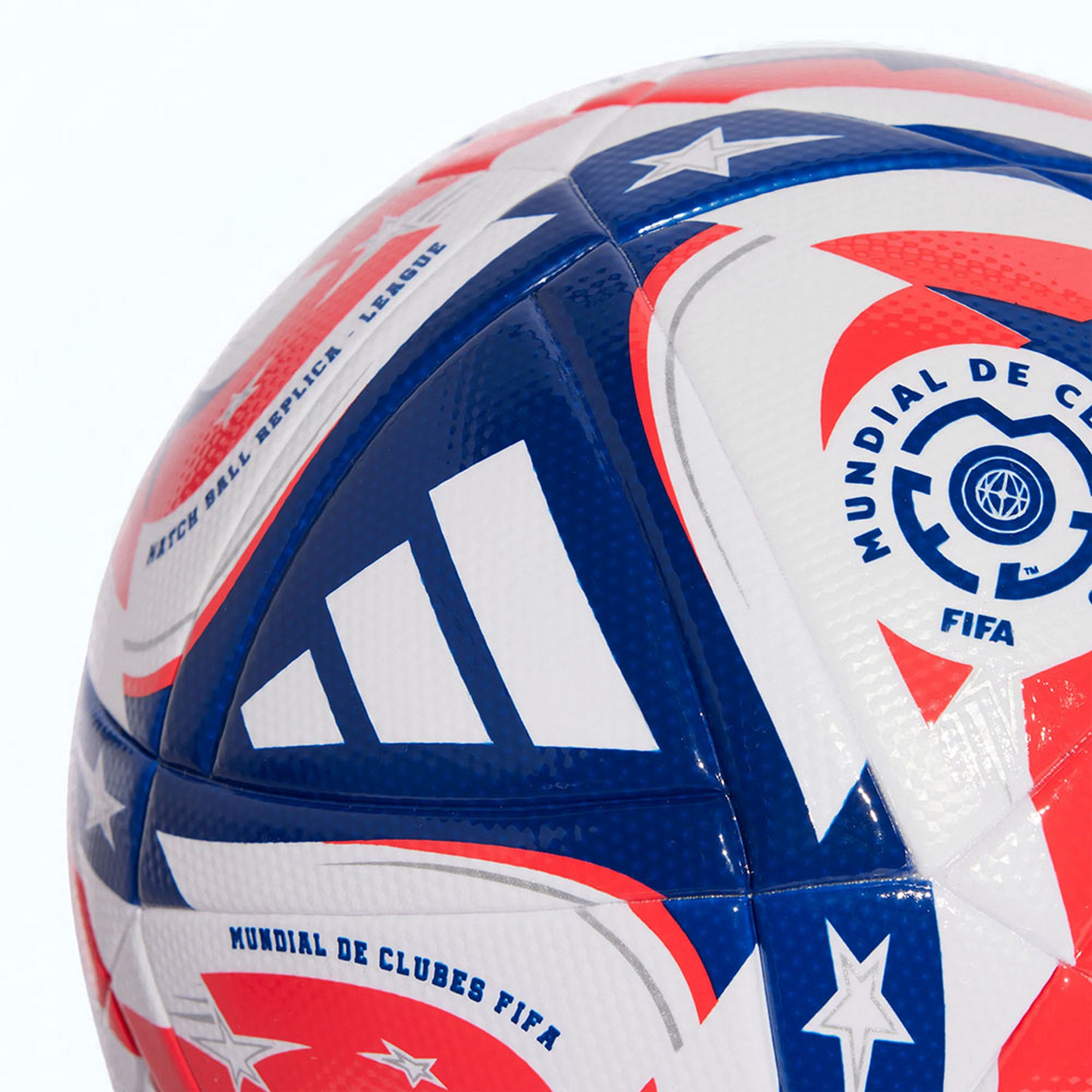 Мяч футбольный Adidas FCWC League, FIFA Quality JD3824 р.5 2000_2000